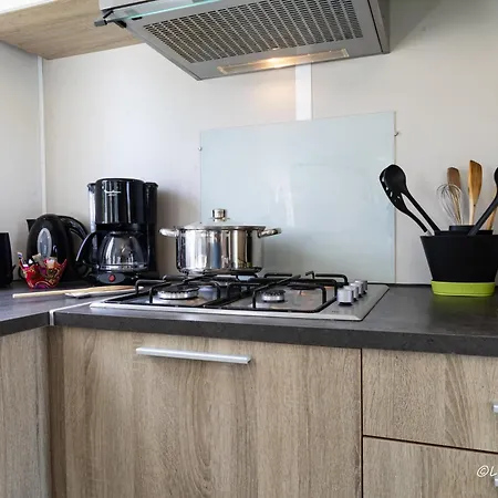 Campsite Mobil-home Convivial Avec Vue Sur - *